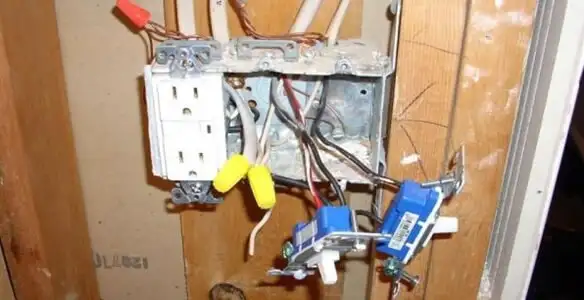 gfci circuits service wiring and upgrading electrical outlets with ground fault protection in Detroit, MI