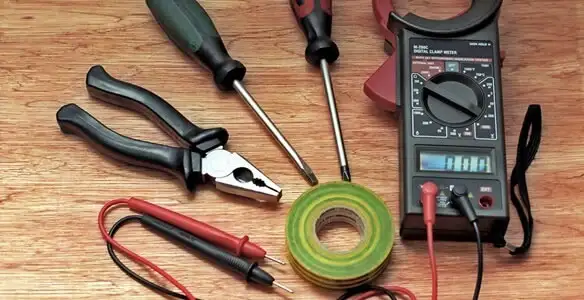Home electrical inspection using professional testing and diagnostic tools in Detroit, MI