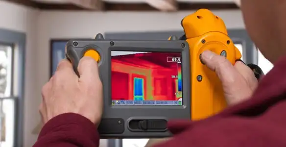 home energy audit service capturing thermal readings to analyze insulation and electrical efficiency in Detroit, MI
